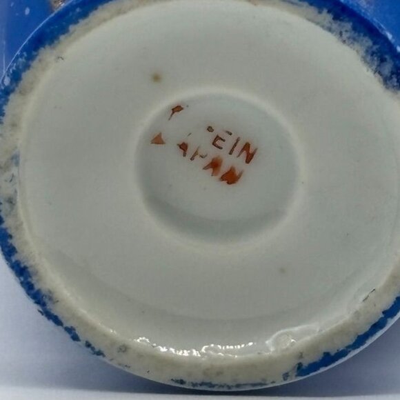 Vintage EIN Made in Japan Small Vase Moriage Deep Blue With Pink Apple Blossoms~ - Picture 6 of 6